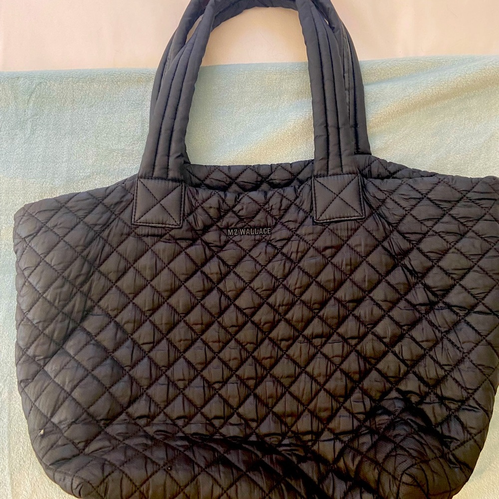 Metro Deluxe Medium Quilted Tote Bag